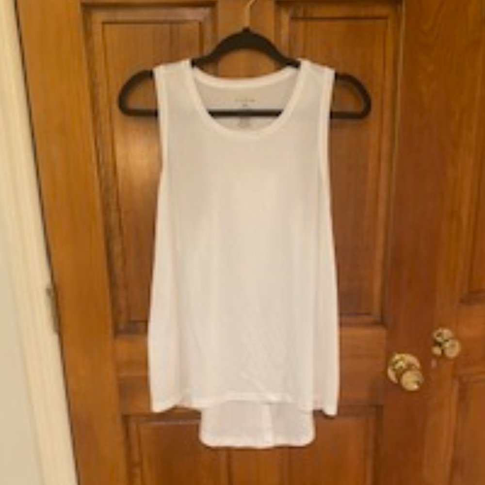 Tek Gear on-the-go gear sleeveless tank